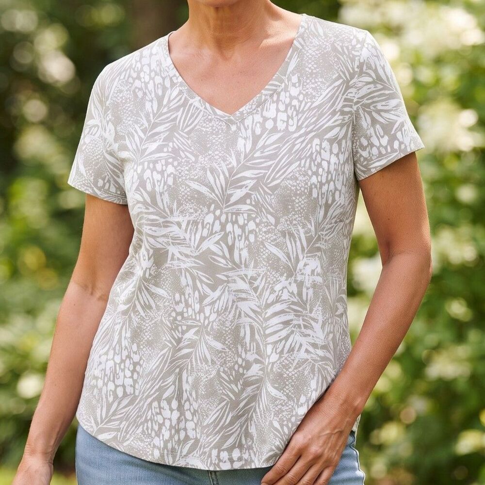 Christian Siriano Plus Size 1X Olive White Tropical Leaf Slub Knit T-Shirt EUC